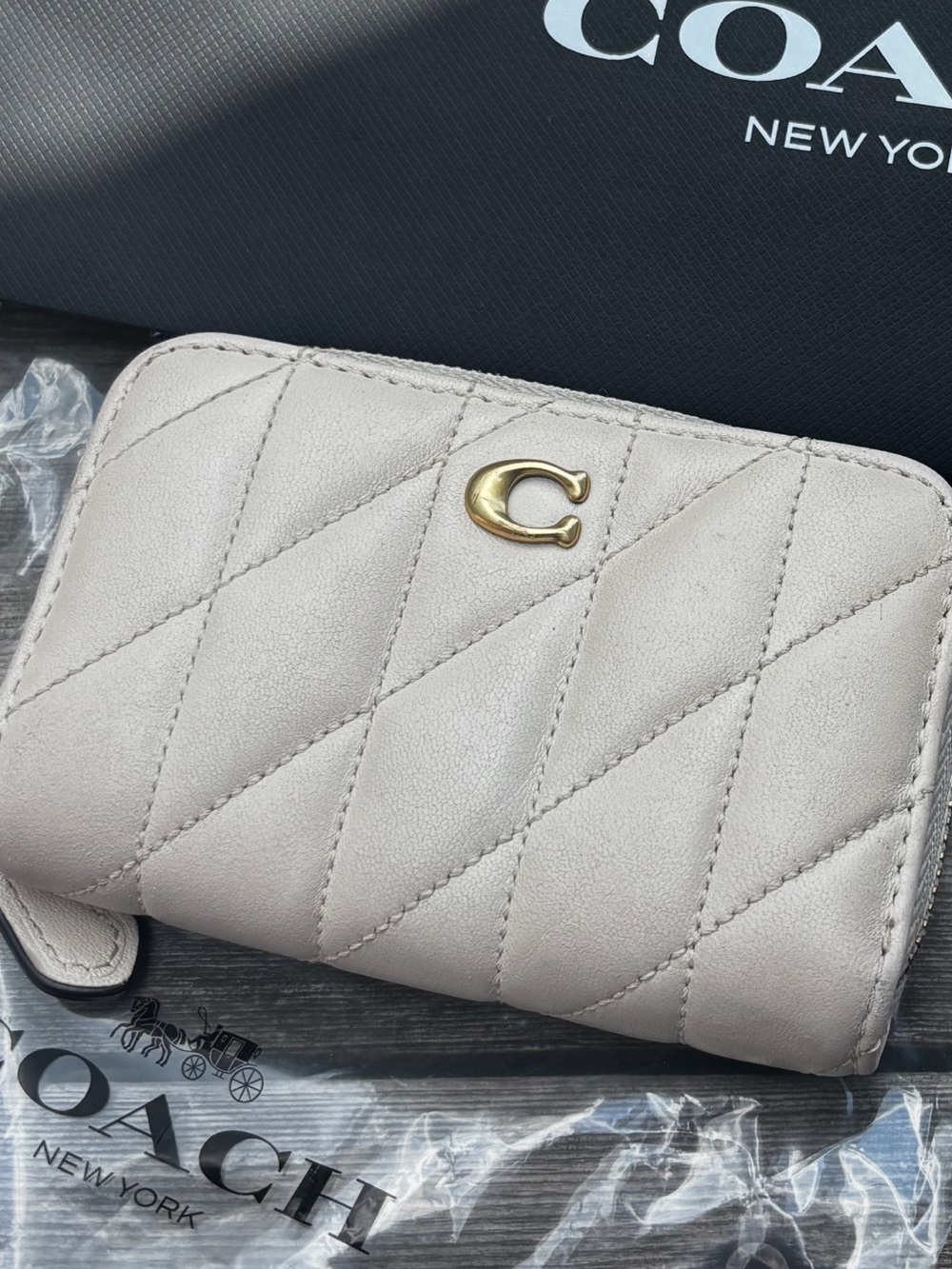Coach Quilted Zip Card Wallet in Cream with Gold 'C'